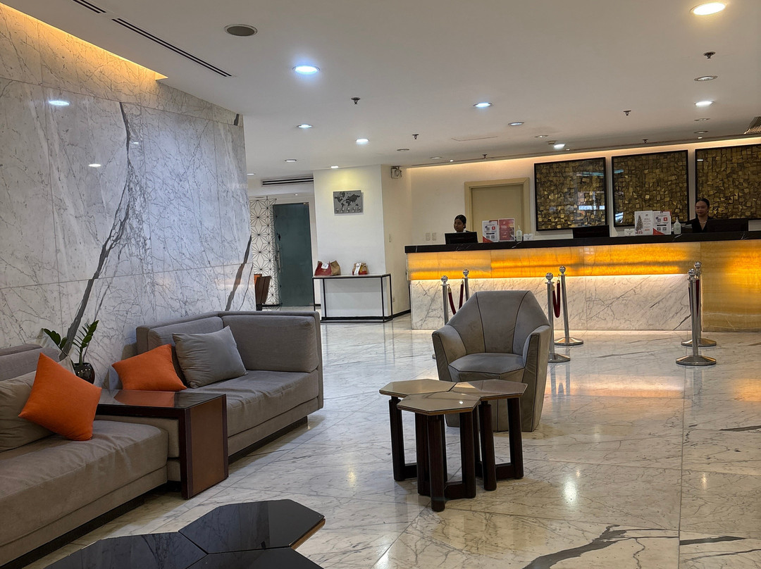 Privato Ortigas主图