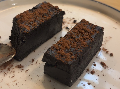 avaya Cafe and Bakery