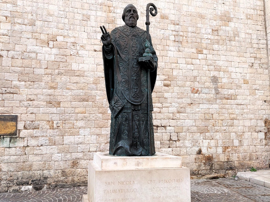 Statua di San Nicola-巴里必去景点