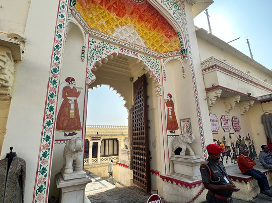 D.K. Car and Driver India-阿格拉必去景点