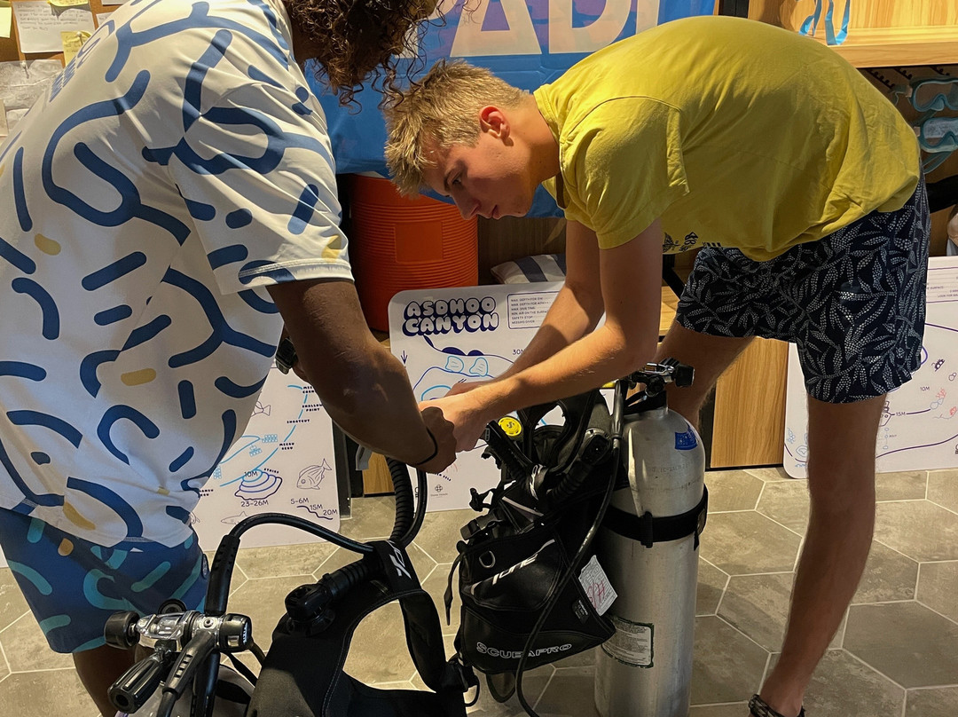 Mahi Mahi Dive & Watersports-Dhiffushi Island必去景点