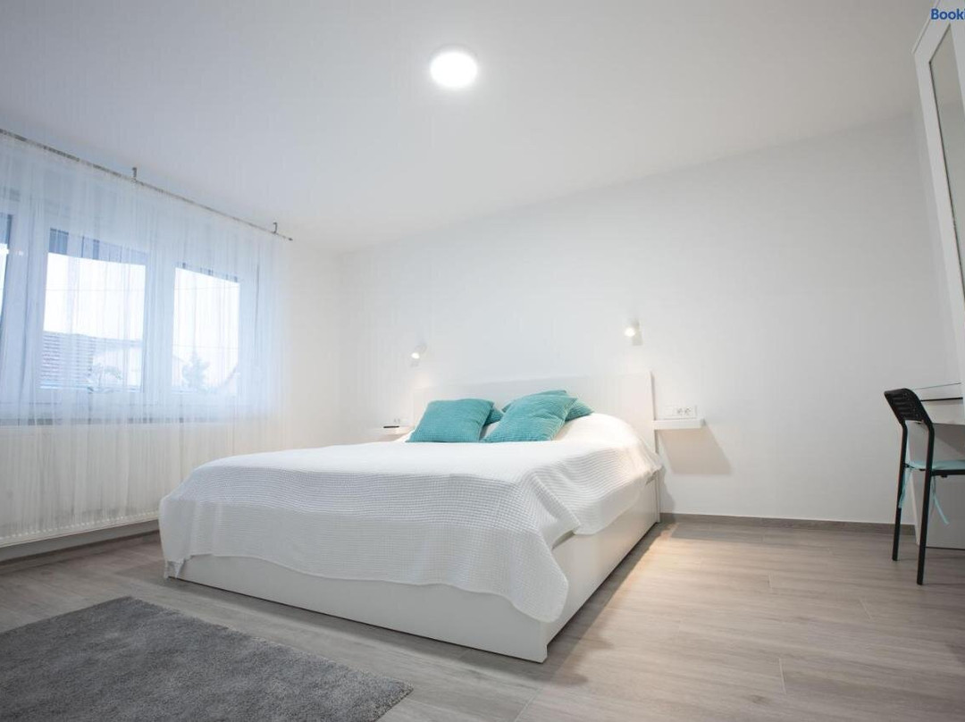 Apartmani Dora