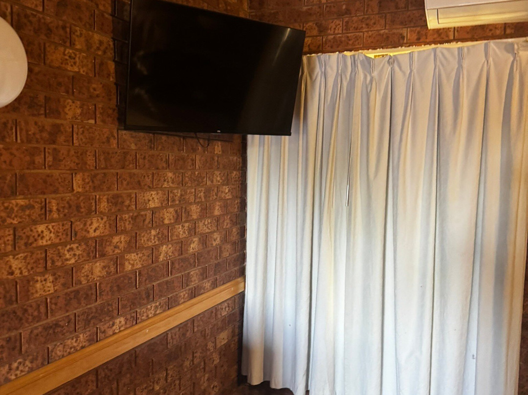 Courtyard Motor Inn主图