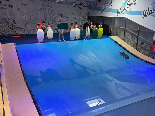 Wave Surf Café-佩皮尼昂必去景点