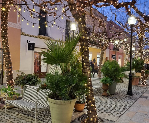 La Roca Village-拉罗卡德尔瓦列斯必去景点