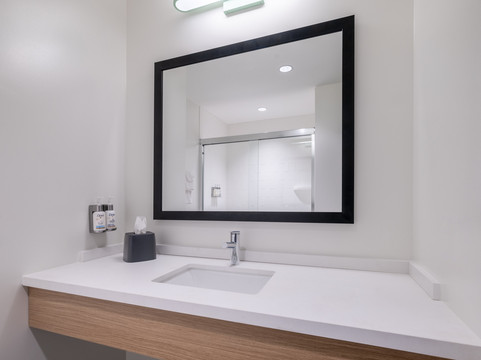 Garner Hotel Liberty Lake by IHG