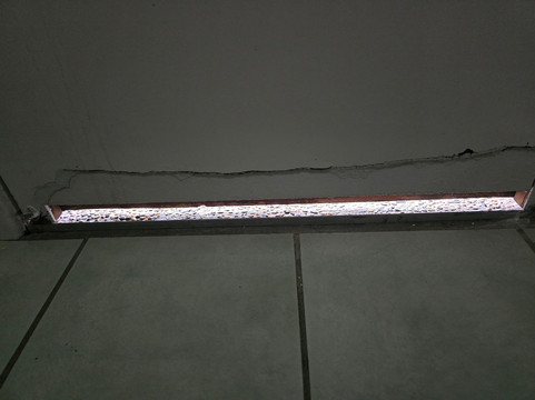 堤维德中央汽车旅馆主图