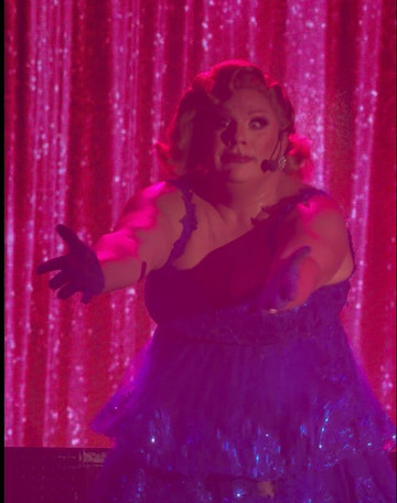 The Palm Cabaret and Bar-瓦拉塔港必去景点