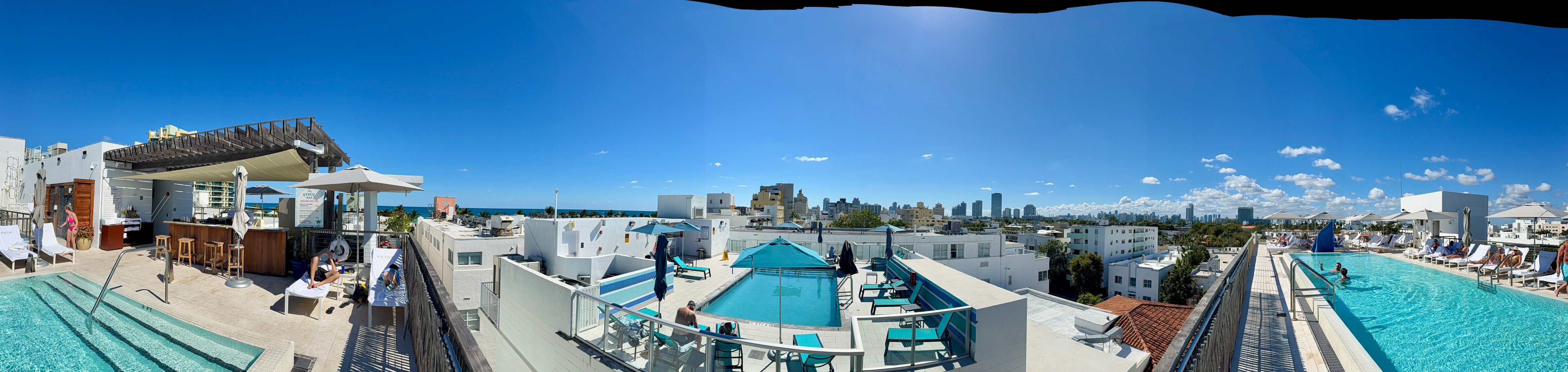 南海滩贝特西酒店-泳池