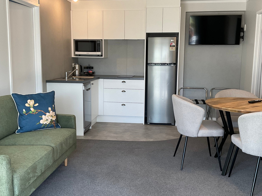 Pioneer Motels主图