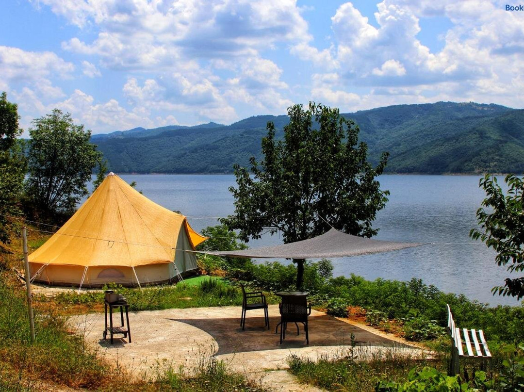 Lakeview Glamping