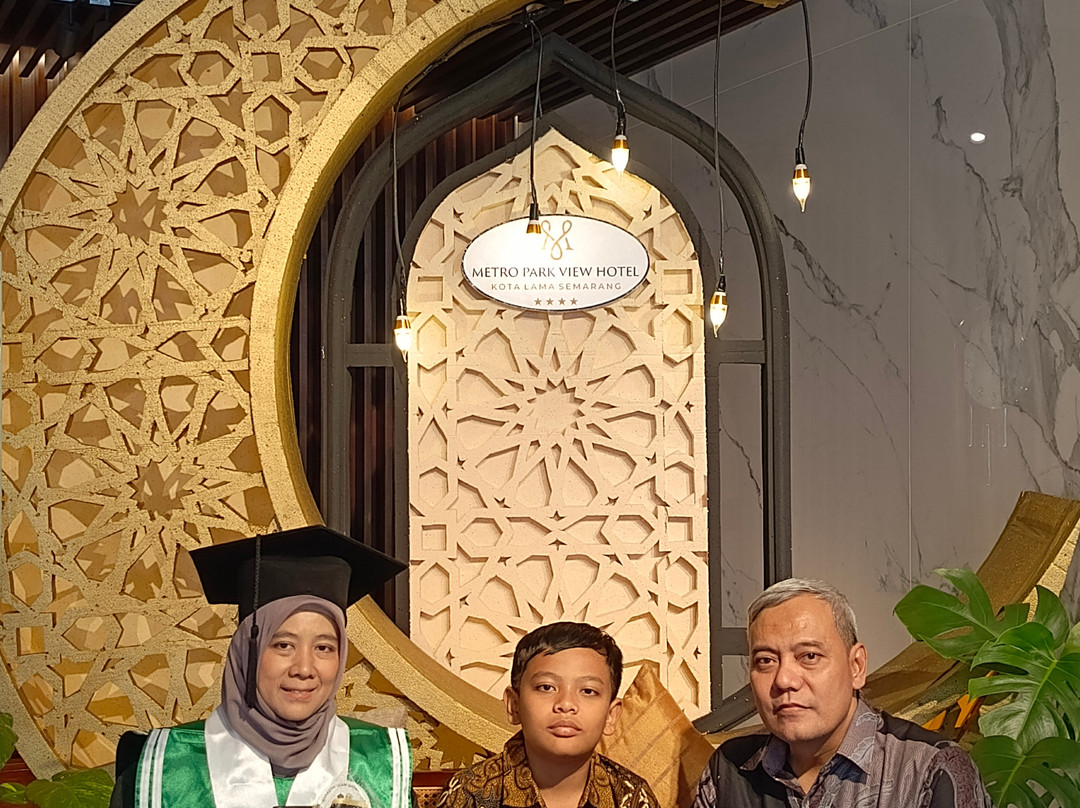 三宝拢科塔拉玛地铁公园景观酒店主图