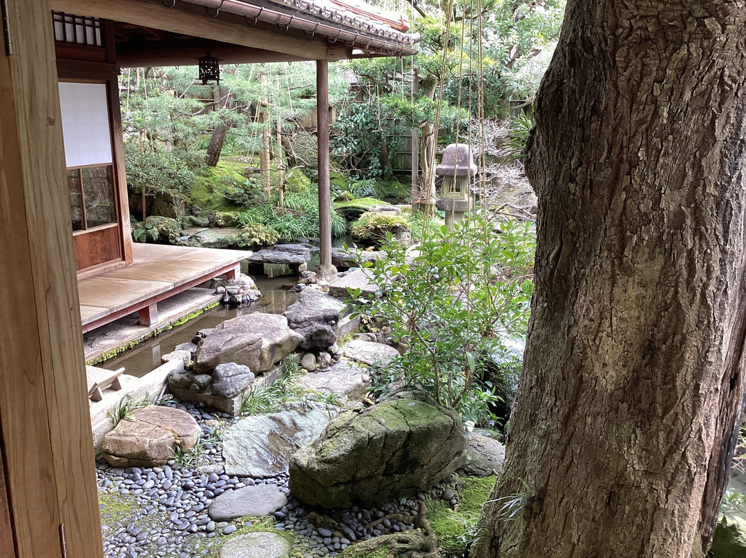 长町武家屋敷通-金泽市必去景点