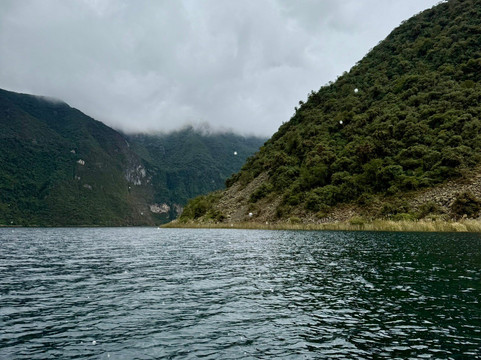 Cuicocha Lake-Laguna Cuicocha必去景点