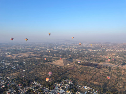Happy Puerto-San Martin de las Piramides必去景点