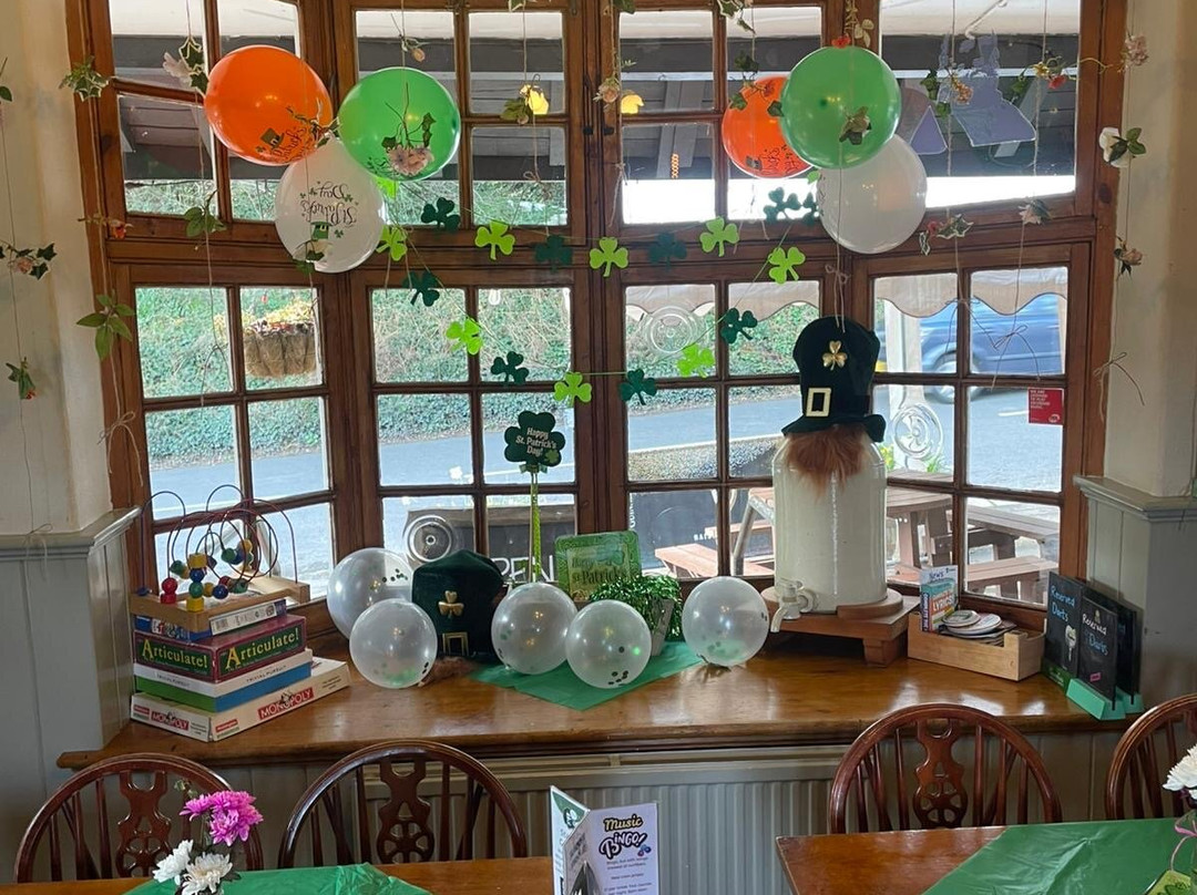 The Garibaldi Community Pub-Redhill必去景点