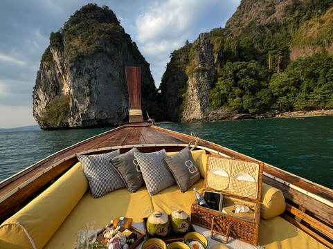 Boat and Beyond-奥南必去景点