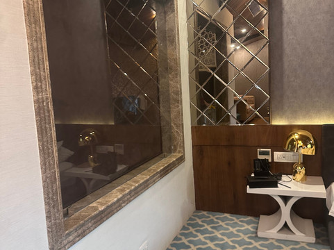 斯里纳格雪地酒店主图