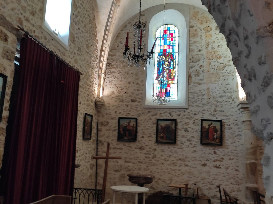 Eglise Notre-Dame-du-Mont-Carmel-Janvry必去景点