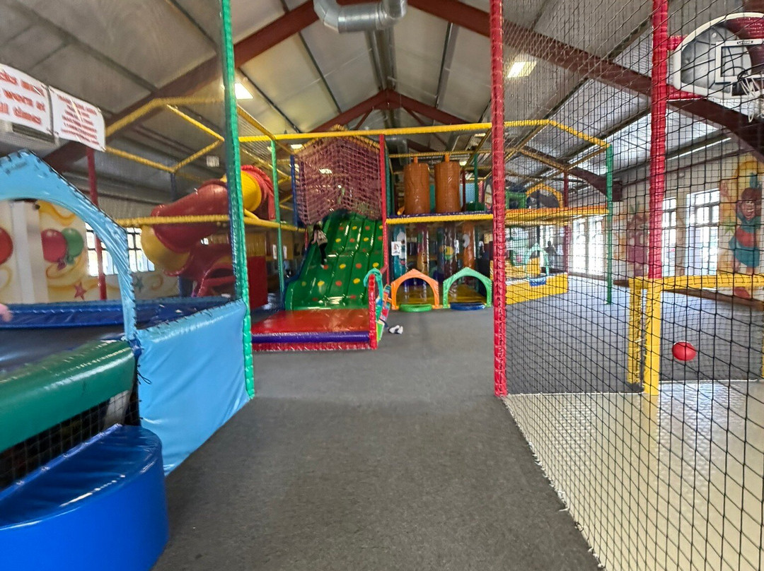 唐宁斯海湾酒店主图