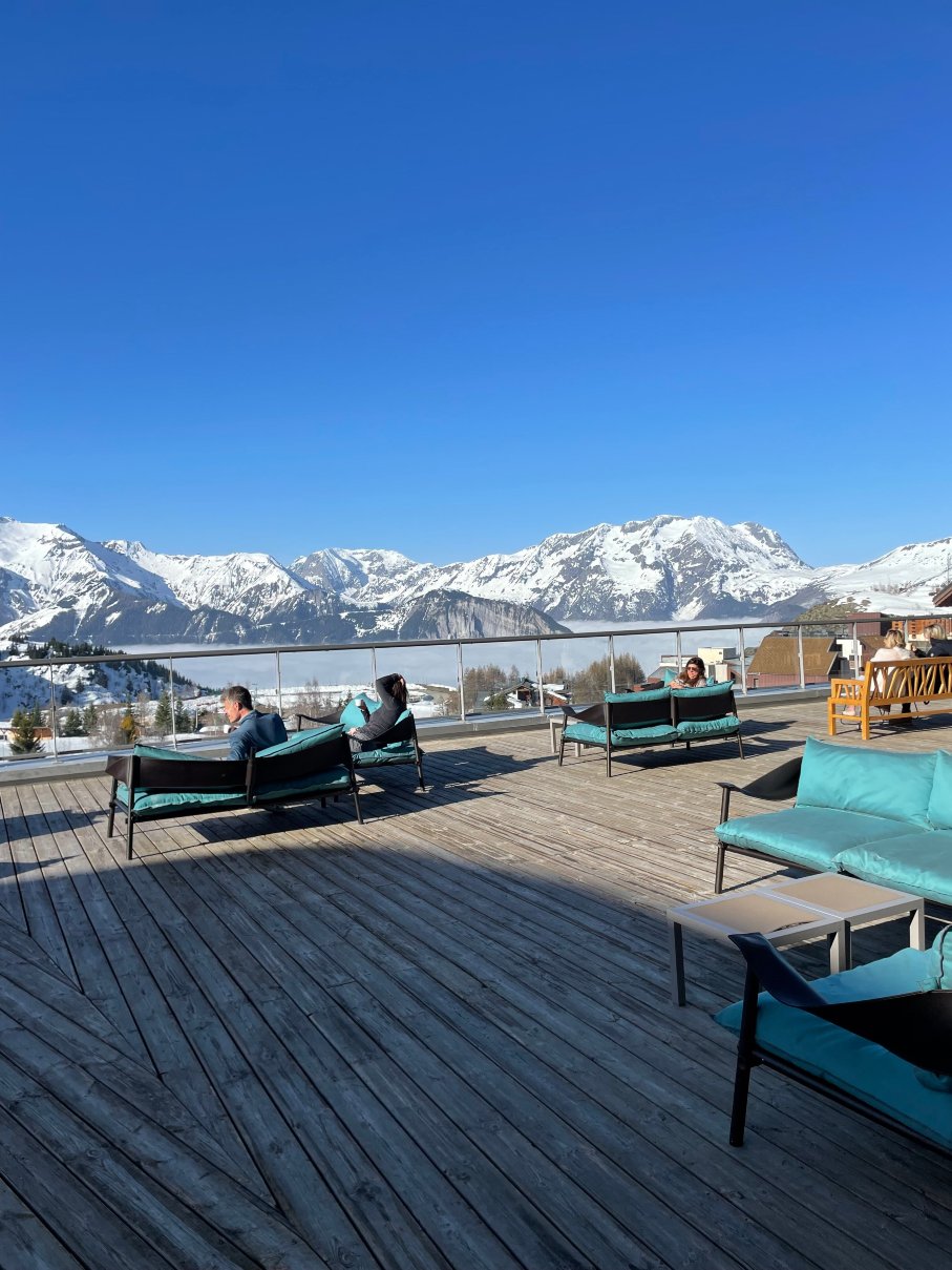 阿尔卑斯山拉萨里纳地中海度假村-旅行者