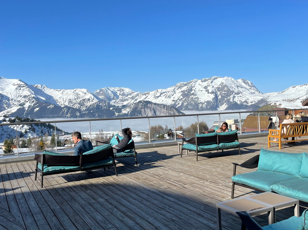 阿尔卑斯山拉萨里纳地中海度假村主图