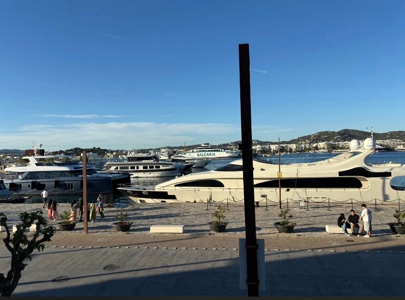 瑞安码头酒店-旅行者