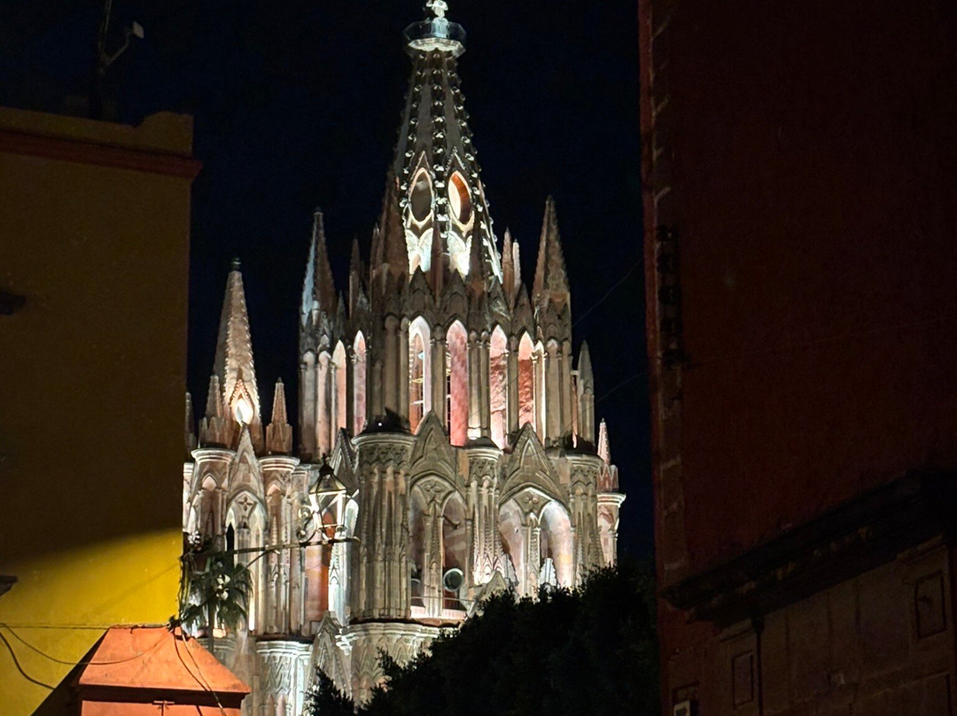 Parroquia de San Miguel Arcangel-圣米格尔护城必去景点