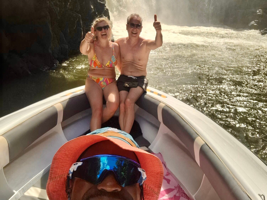 Calypso boat tours Mauritius-蓝湾必去景点