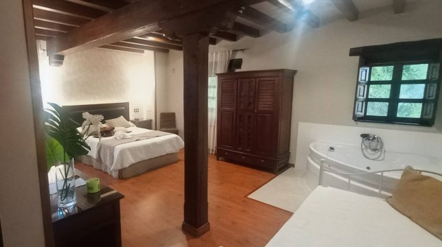 雷沃格卡索娜酒店-旅行者