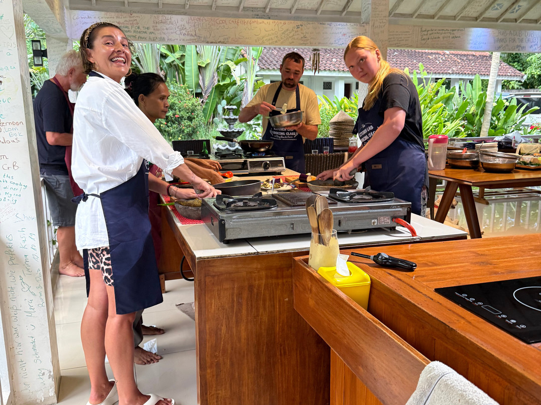 Anggrek Putih Lombok Cooking Class-Meninting必去景点