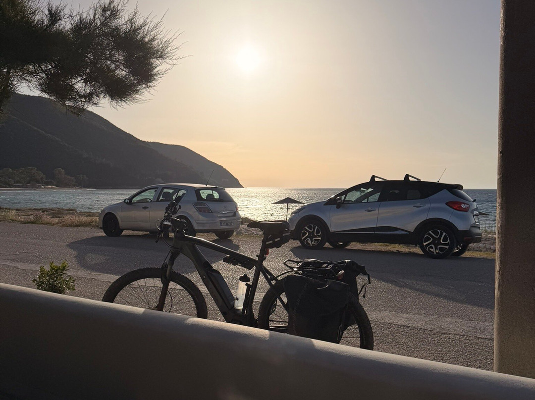 Lefkada e-Bike Adventures-Karya必去景点