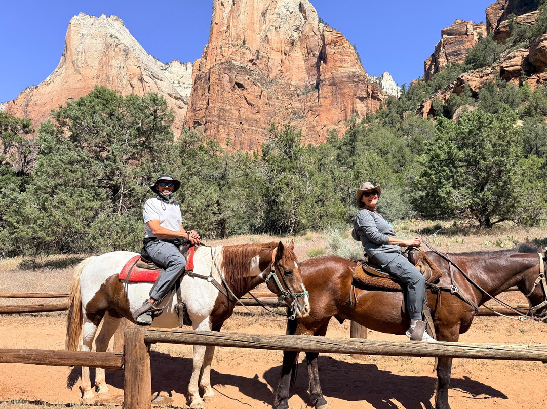 Canyon Trail Rides-锡安国家公园必去景点