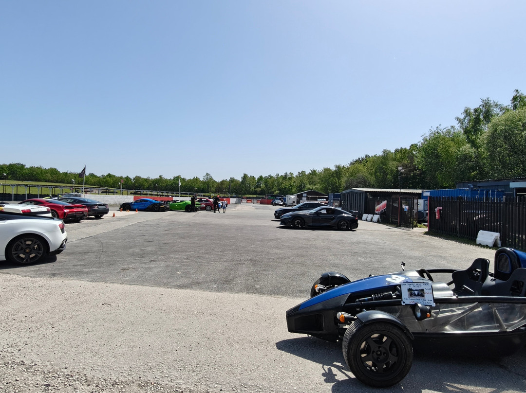 Car Chase Heroes - Three Sisters Circuit-Ashton in Makerfield必去景点