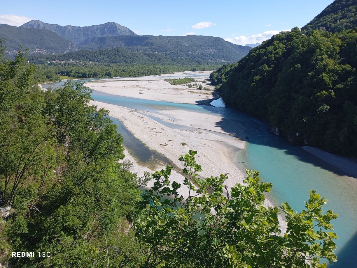 瑞雷匹克隆酒店-旅行者