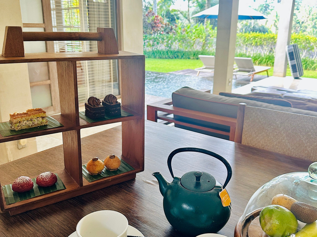 查彭塞巴厘岛酒店主图