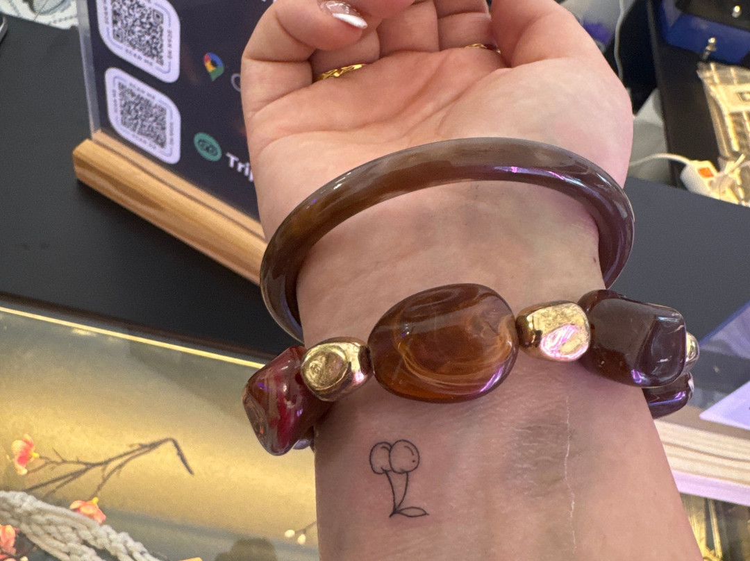 World of Ink Tattoo Ibiza-博萨海滩必去景点
