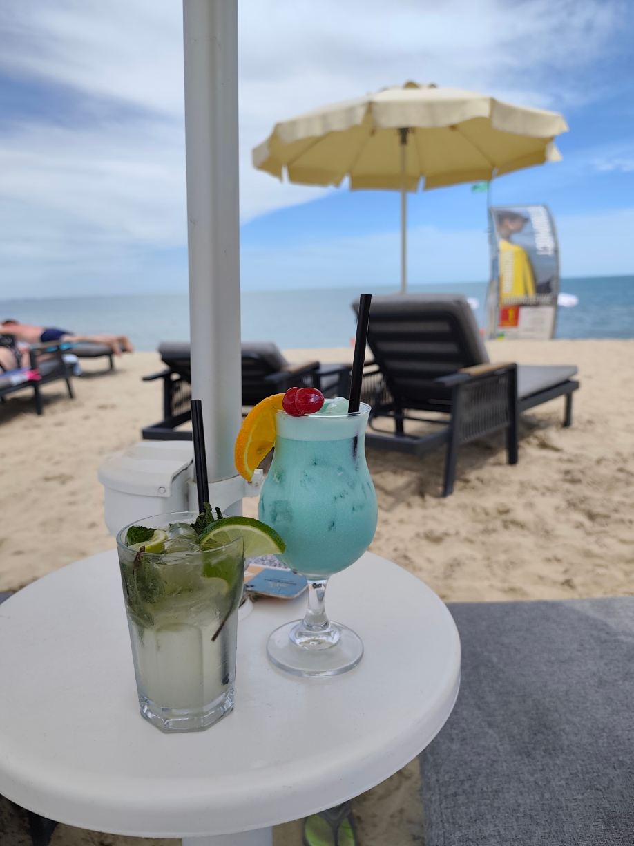 阿尔加拉海滩俱乐部效果酒店-旅行者