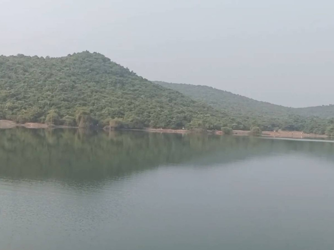 Deras Dam-布巴内斯瓦尔必去景点