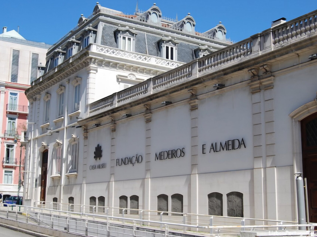 Museu Medeiros E Almeida-里斯本必去景点