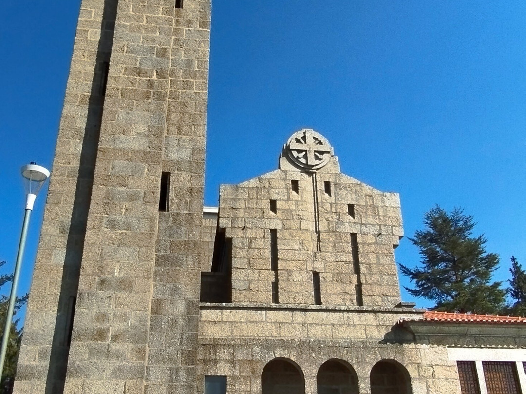 Santuario Da Penha-吉马良斯必去景点
