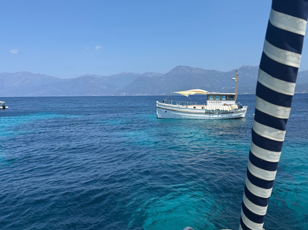 Shaka Sailing-Saint Florent必去景点
