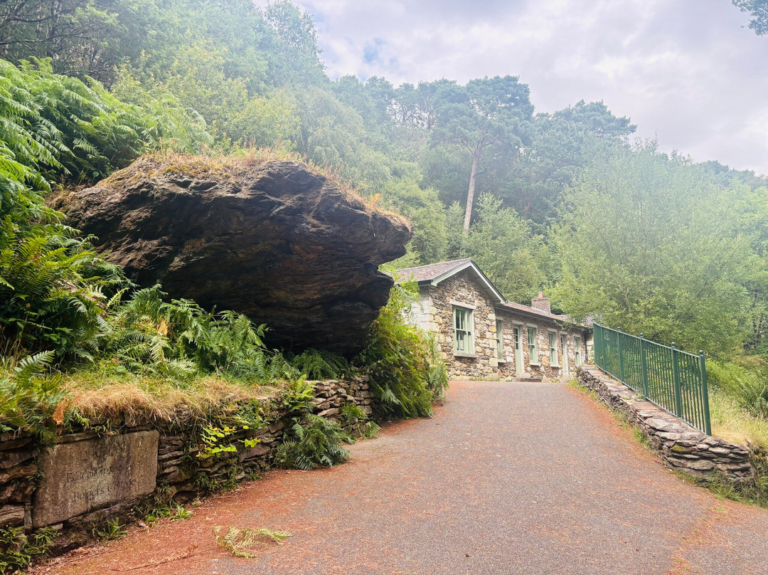 Wicklow Mountains National Park-Glendalough Village必去景点