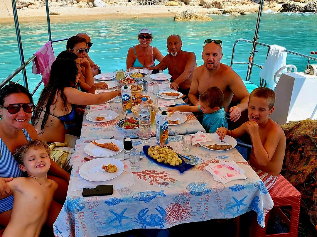 Kefalonia Fishing Trip GRECOS-Pesada必去景点