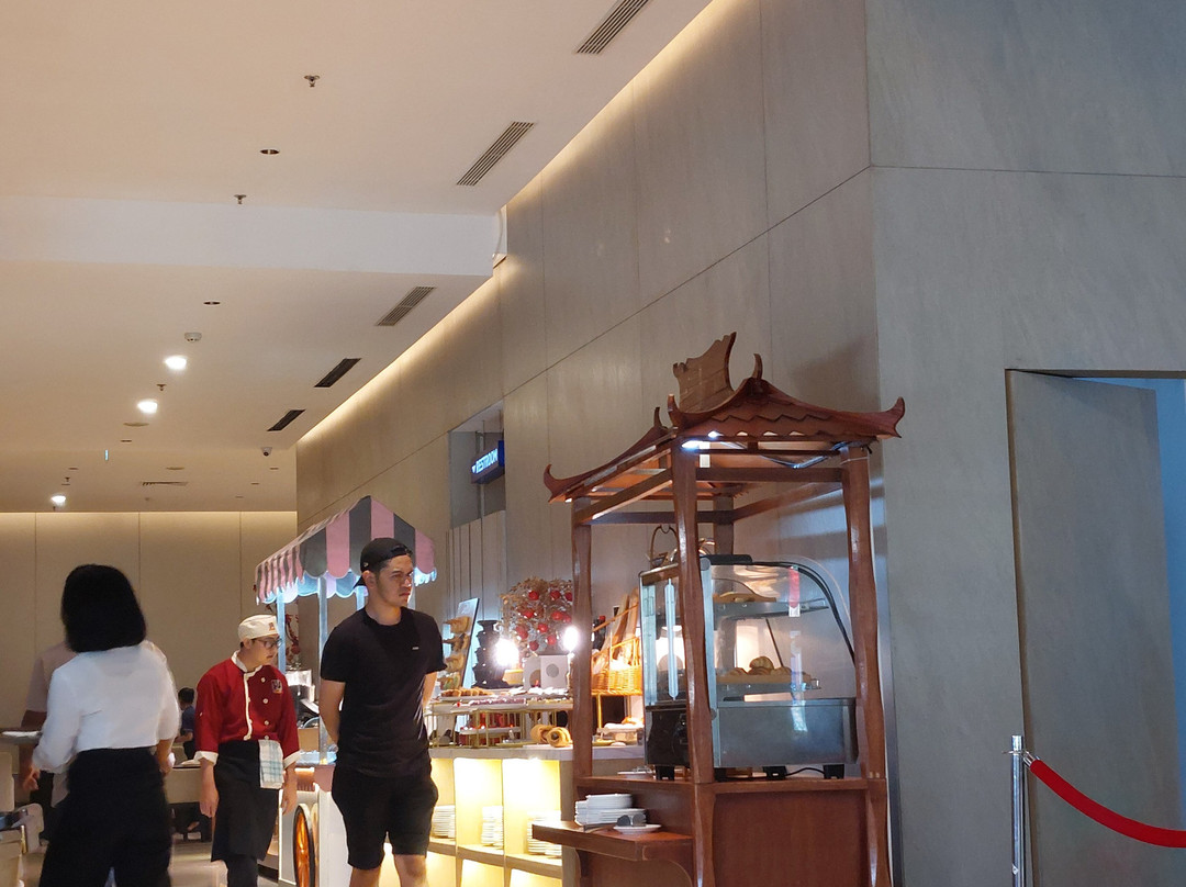 金色郁金香酒店-坤甸主图