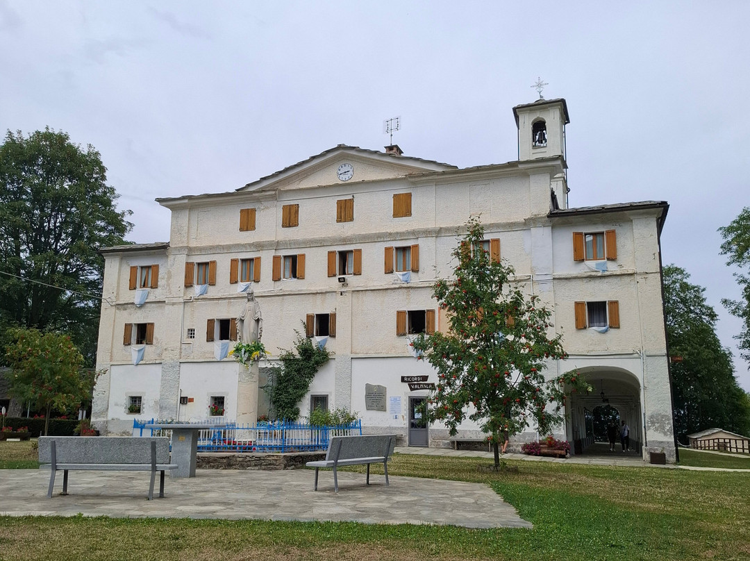 Santuario della Misericordia-Valmala必去景点