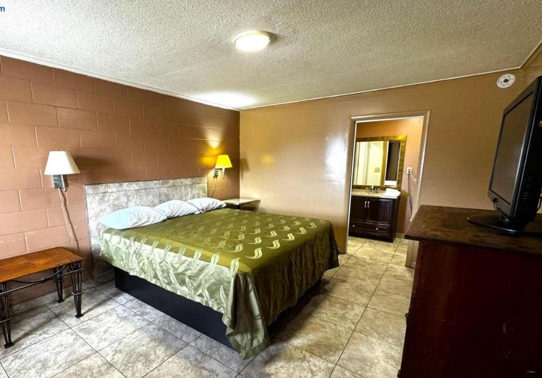 Diamond Inn