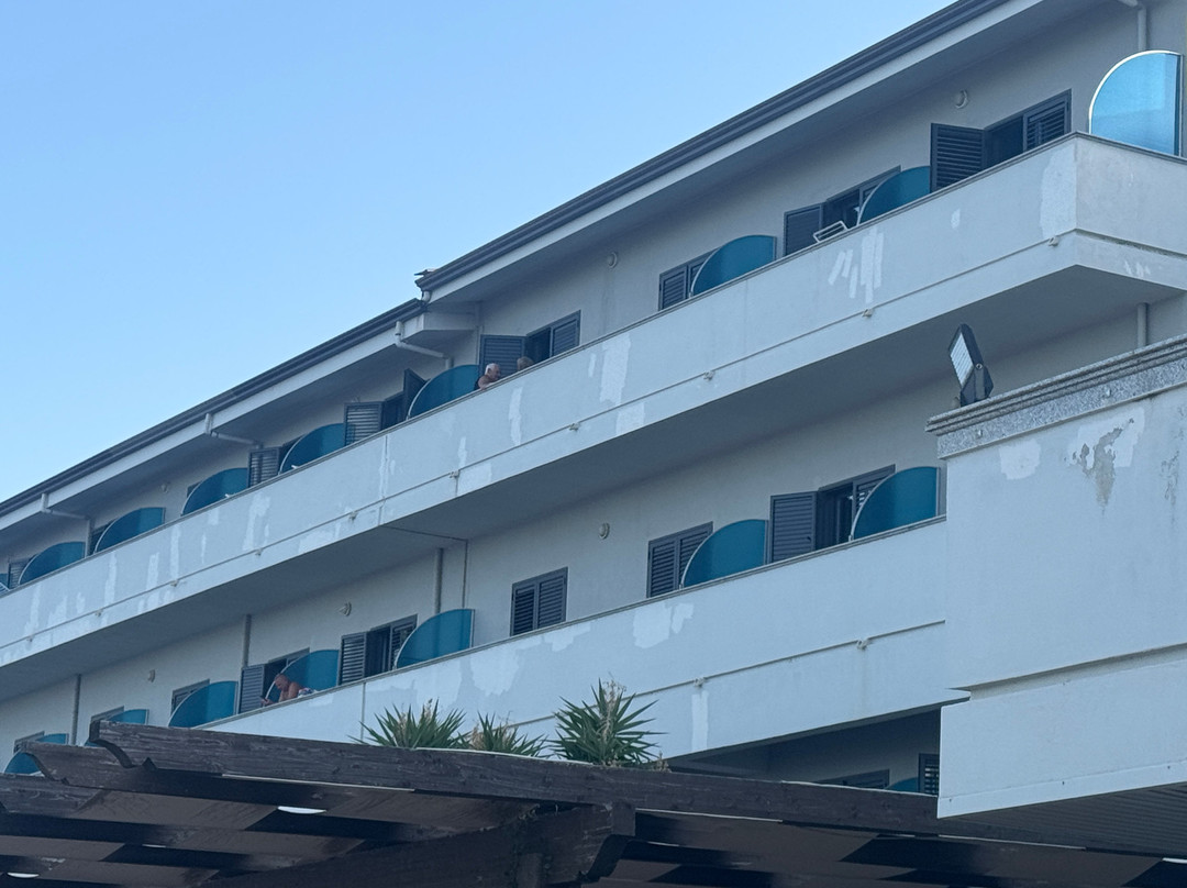 爱奥尼翁海岸艾斯俱乐部假日公园主图