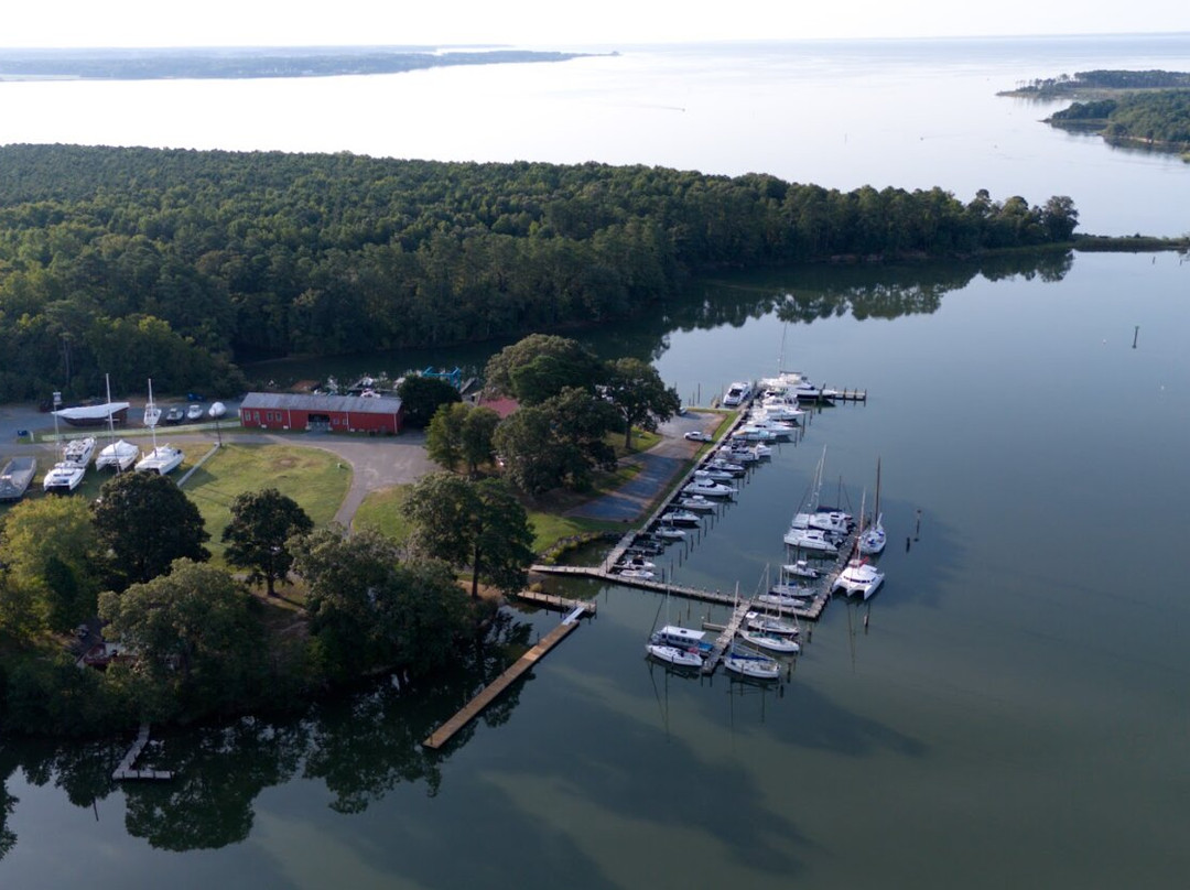 Dennis Point Marina-Drayden必去景点