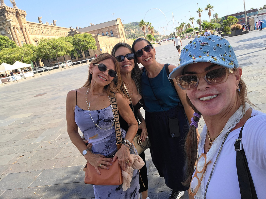 Guia de Turismo Brasileiro em Barcelona-巴塞罗那必去景点